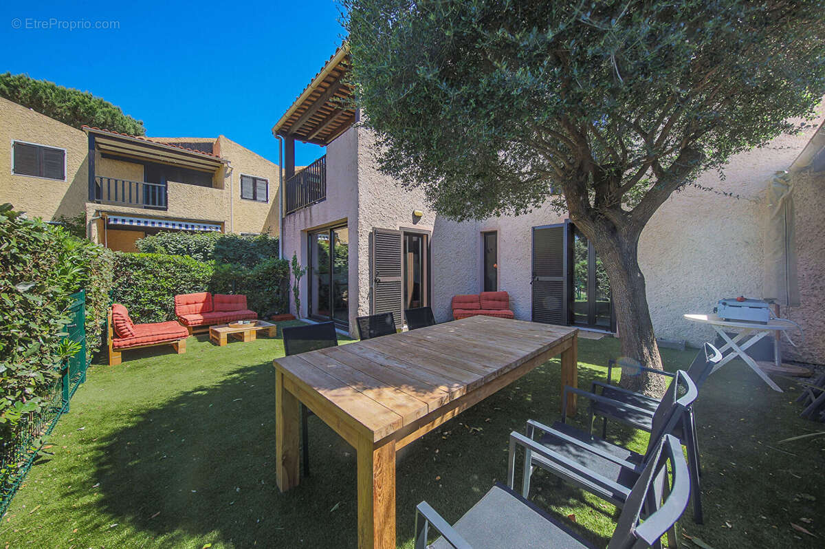 Duplex de charme T5  avec vue mer et accès plage à pied - photo 9