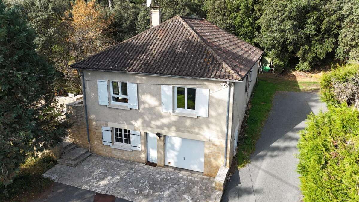 Maison à SARLAT-LA-CANEDA