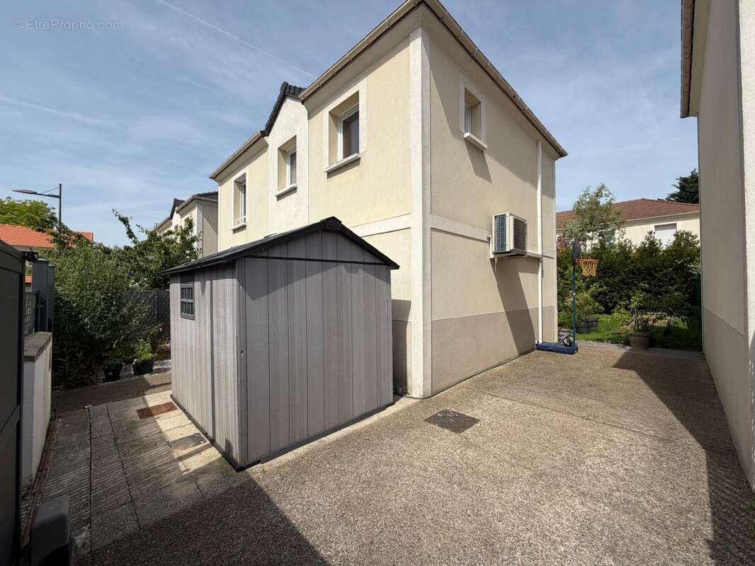 Maison 93 m² à L'hay-Les-Roses  - photo 2