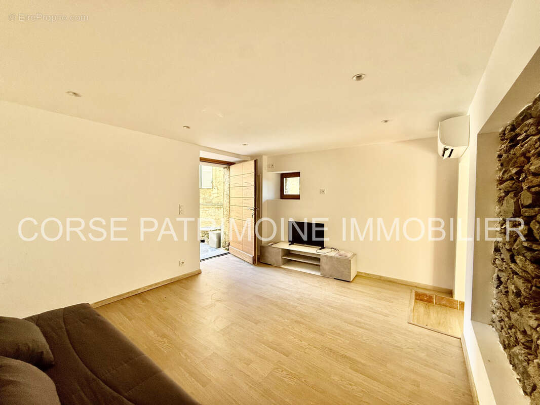 Appartement à CERVIONE