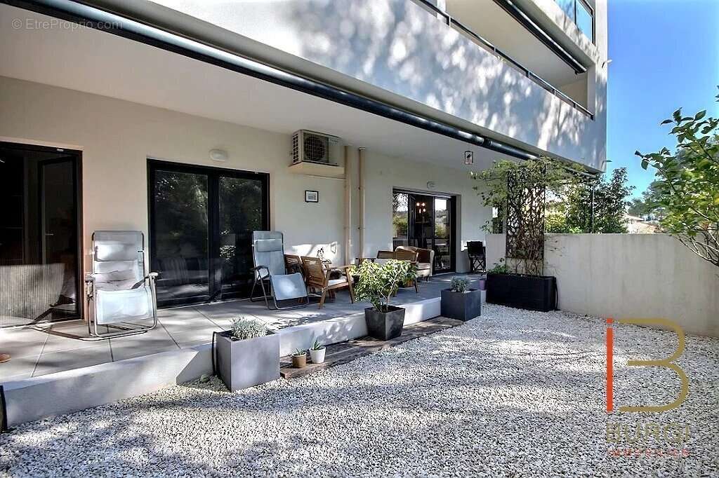 Appartement à SAINT-RAPHAEL