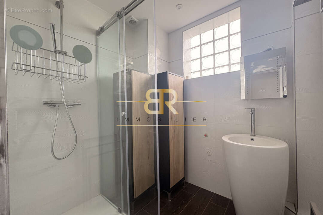 Appartement à COLOMBES