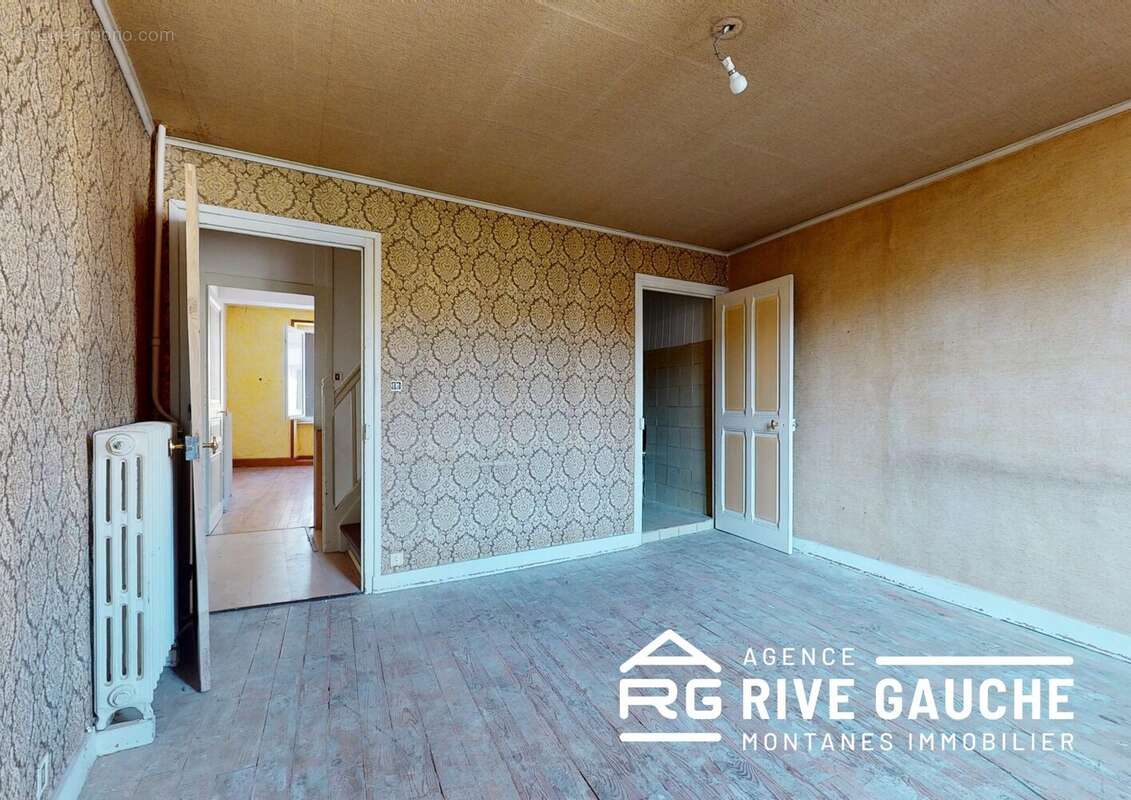 Maison à LE PEAGE-DE-ROUSSILLON