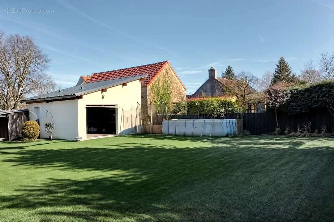 Maison à VILLEBLEVIN