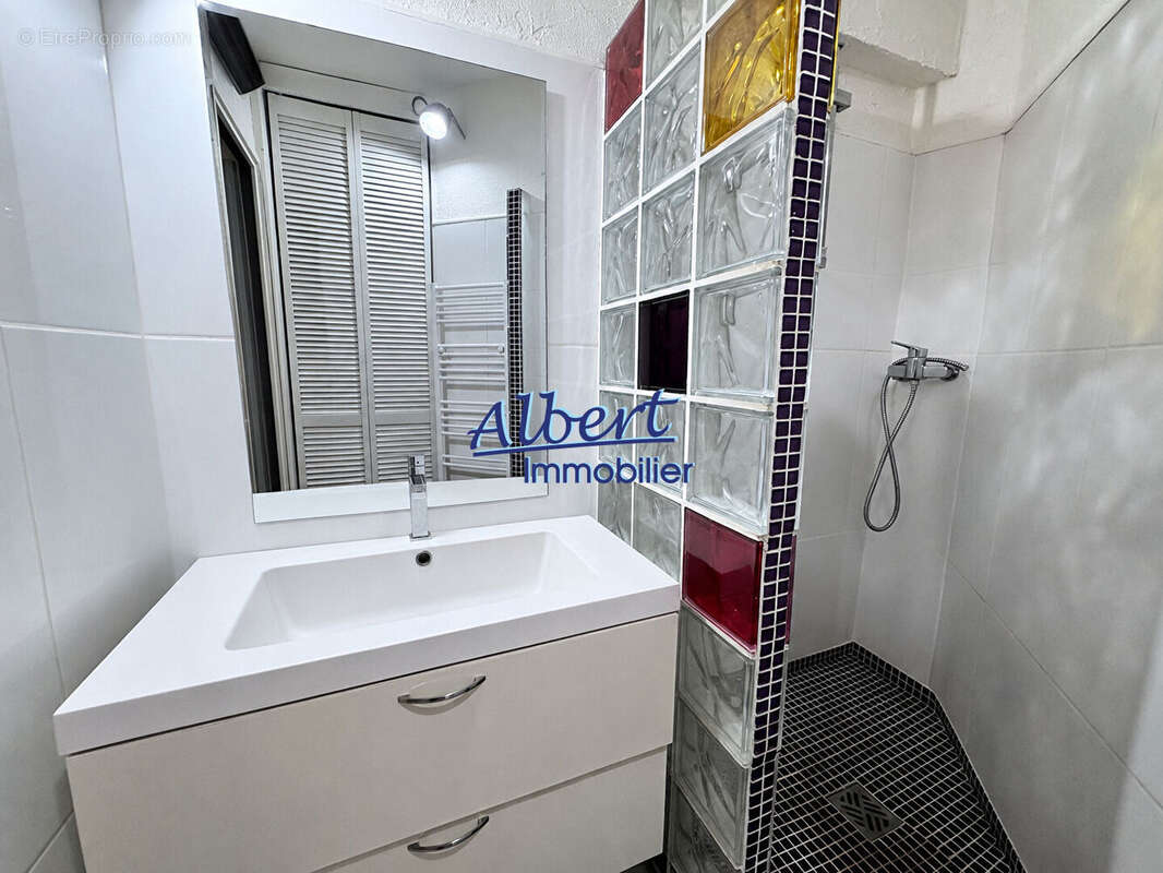 Appartement à SANARY-SUR-MER