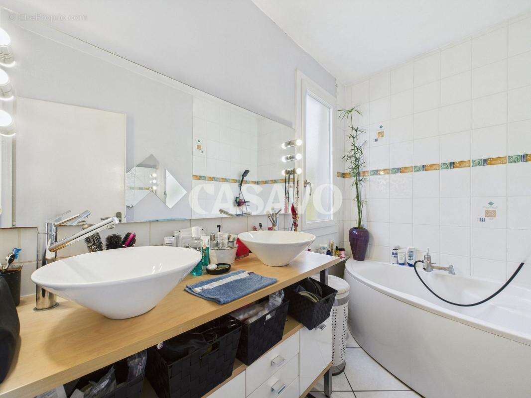 Appartement à CALUIRE-ET-CUIRE