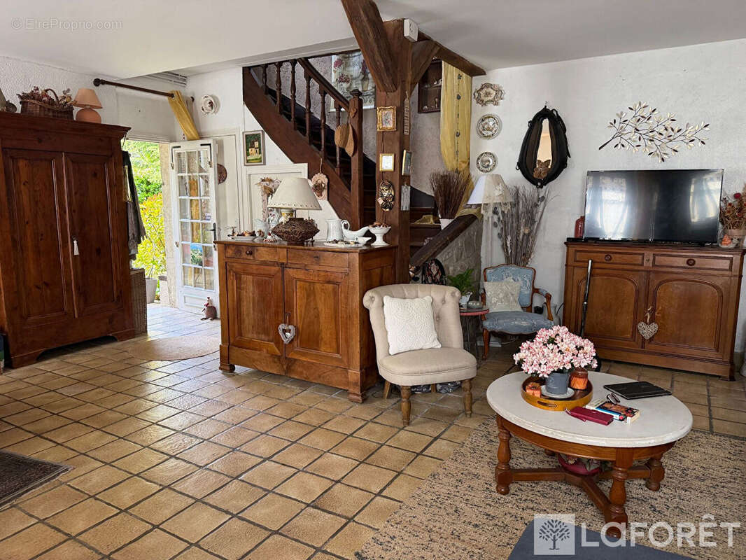 Maison à BOURRON-MARLOTTE