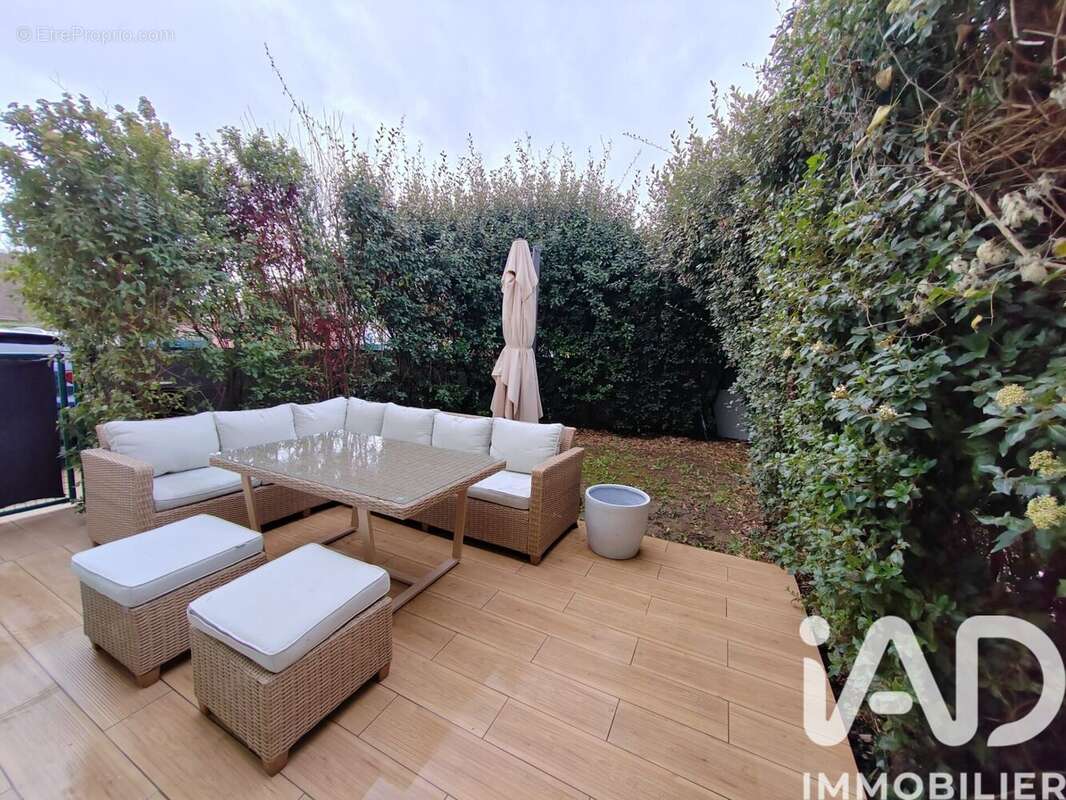 Photo 3 - Maison à SAVIGNY-LE-TEMPLE