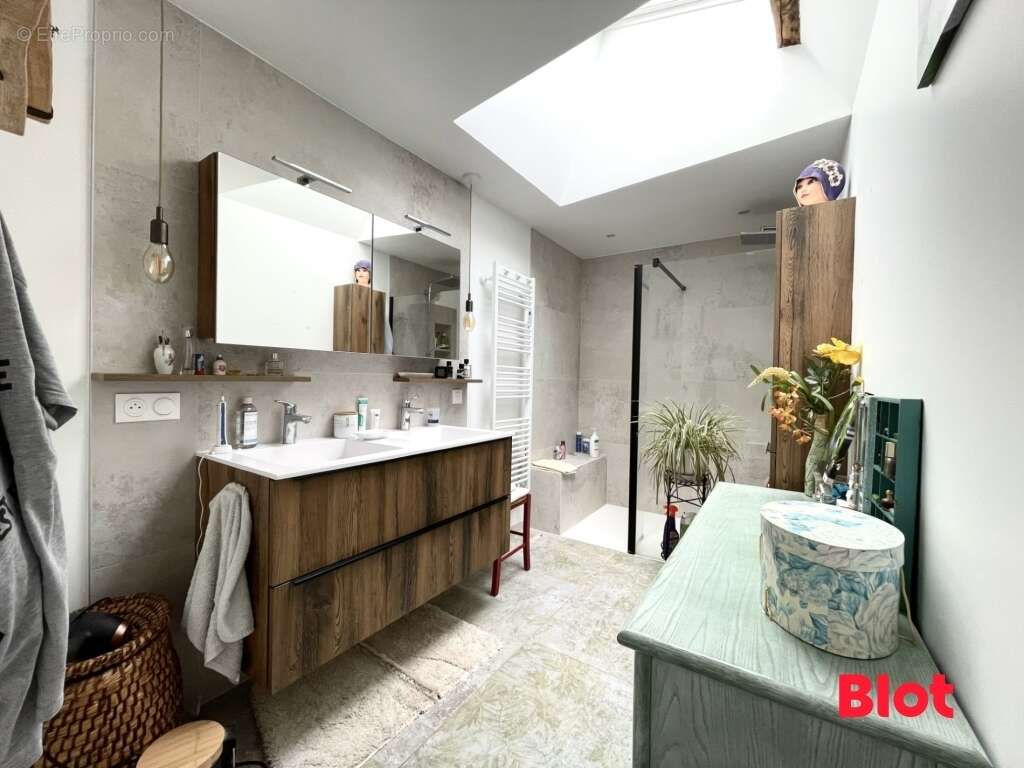 Maison à SAINT-JEAN-DE-BOISEAU