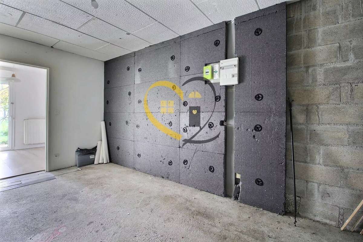 Maison à LA CHAPELLE-SAINT-URSIN