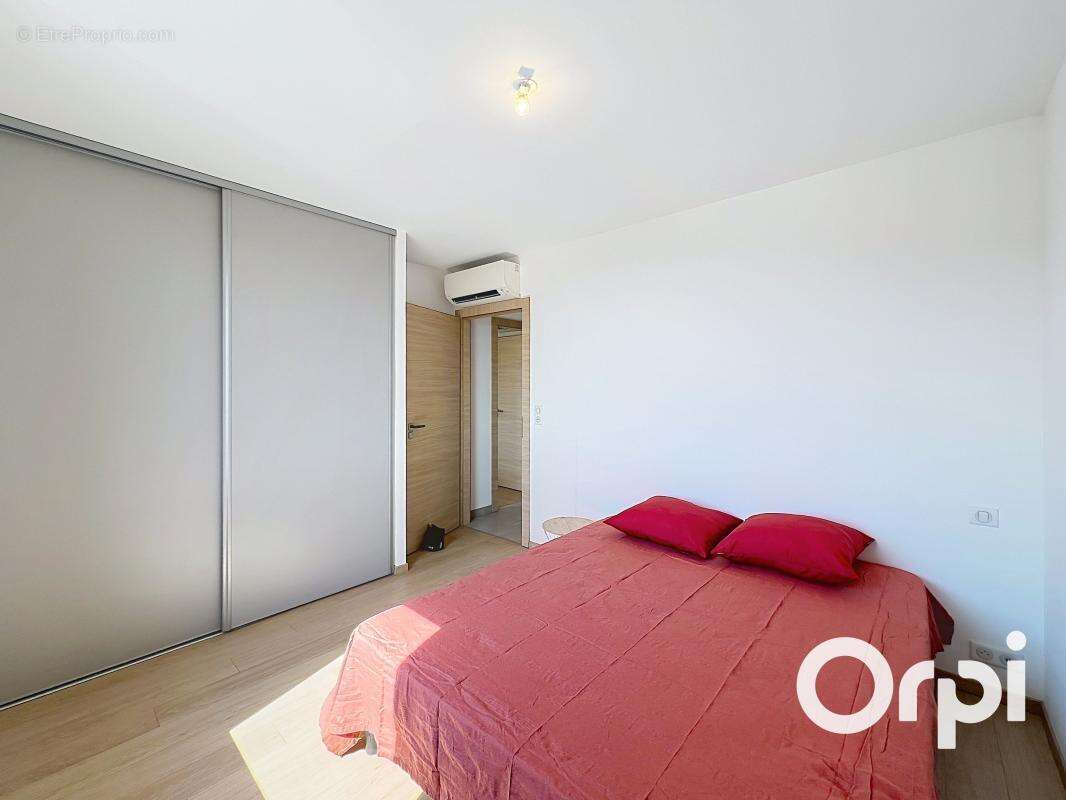Appartement T3 - Vue mer - - photo 8