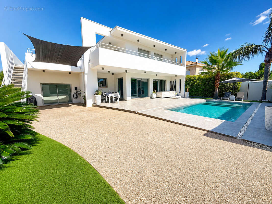 Maison à PEROLS