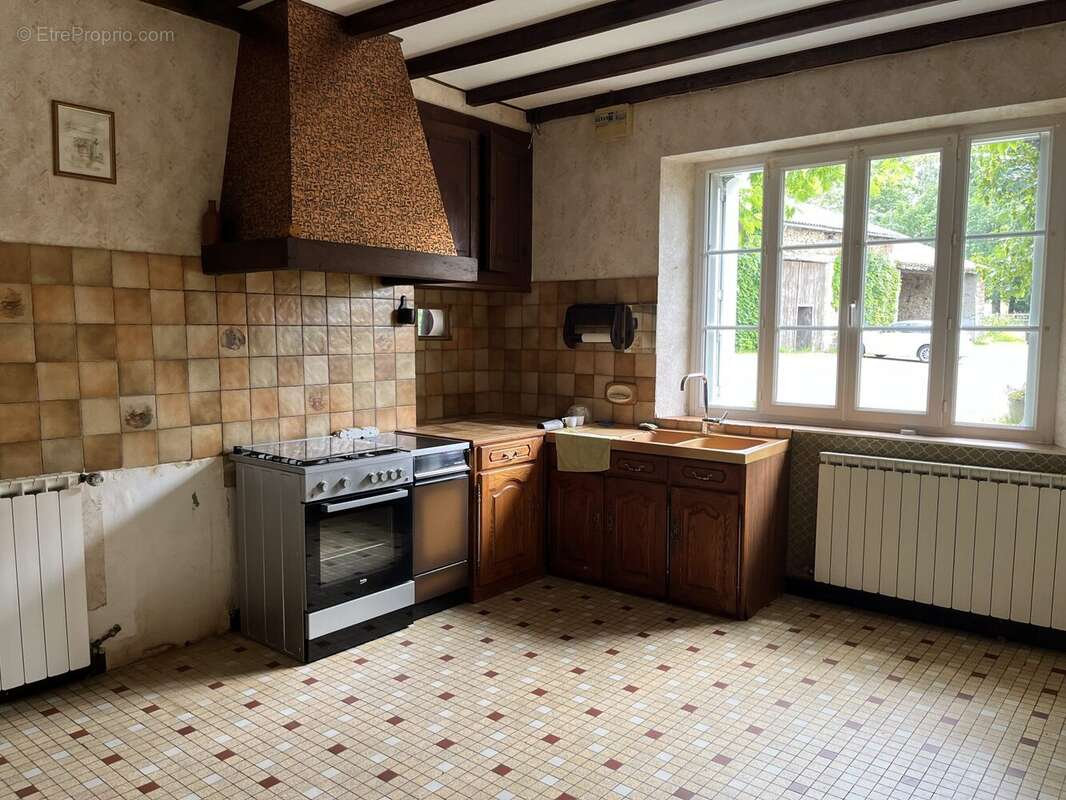 Maison à ROUMAZIERES-LOUBERT