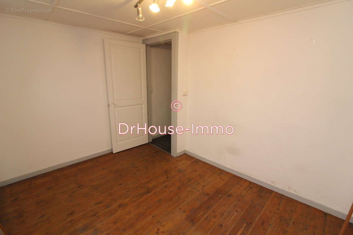 Maison à BRUAY-LA-BUISSIERE