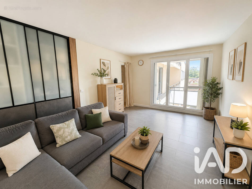 Photo 1 - Appartement à LONGJUMEAU