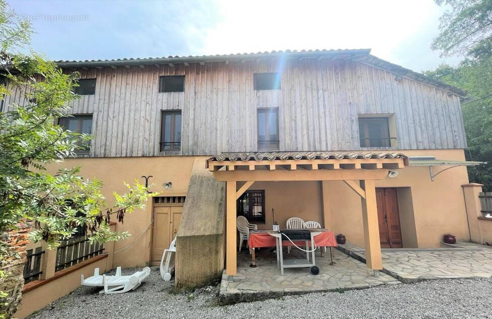 Maison à MADIERE