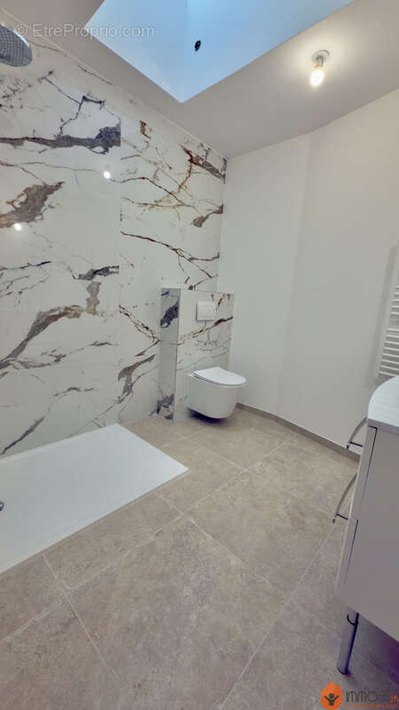 Maison à BUSSY-SAINT-GEORGES