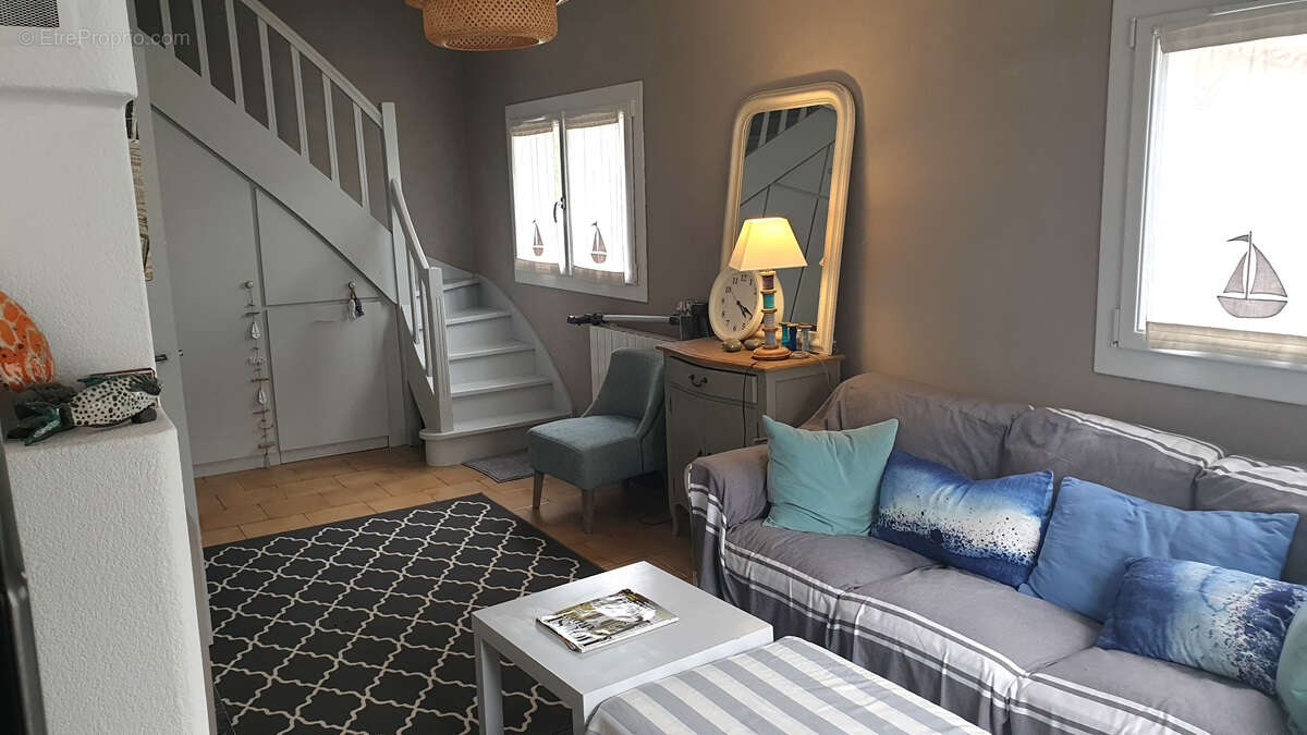 Maison à SAINT-MICHEL-CHEF-CHEF