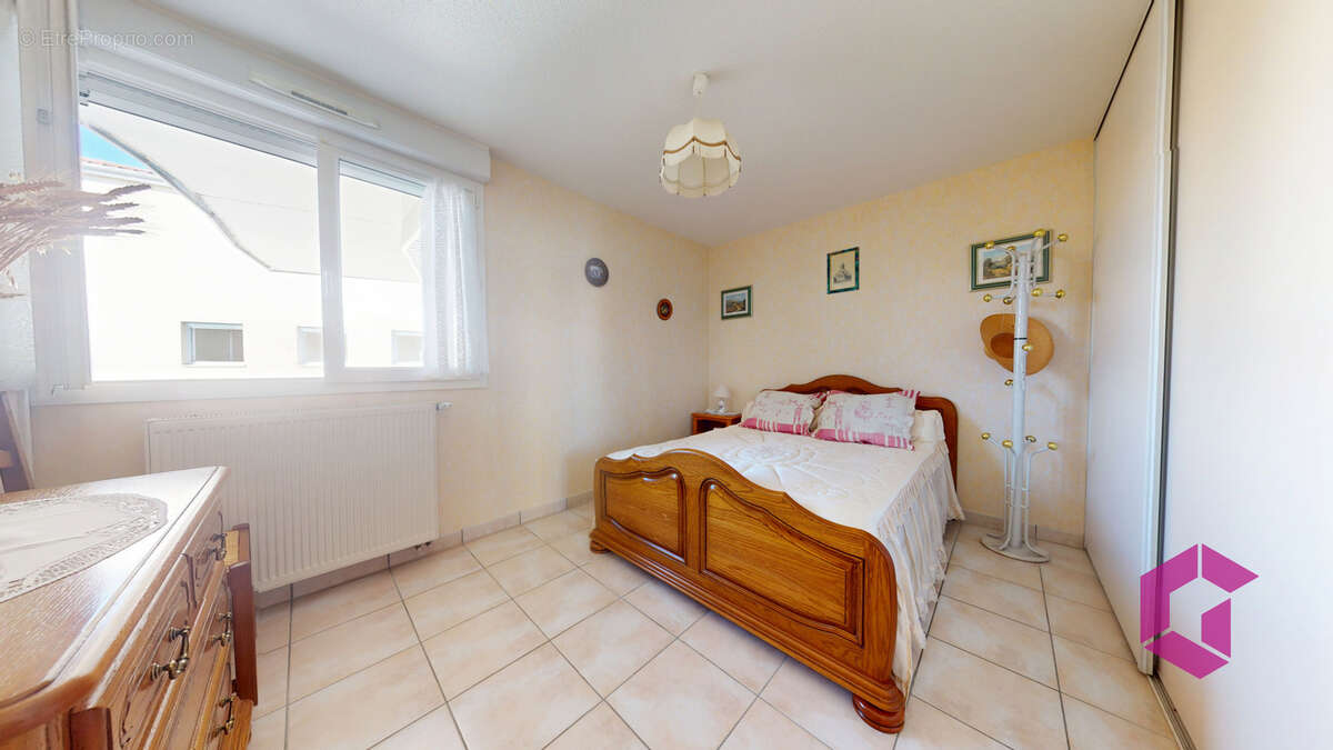 Issoire - appartement t4 avec terrasse 34 m2 avec garage et parking privatifs - photo 5
