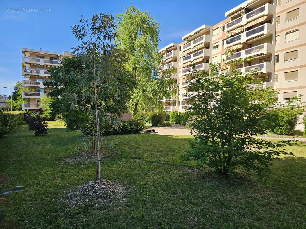 Appartement à LYON-6E