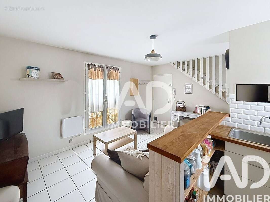 Photo 3 - Appartement à SARTROUVILLE