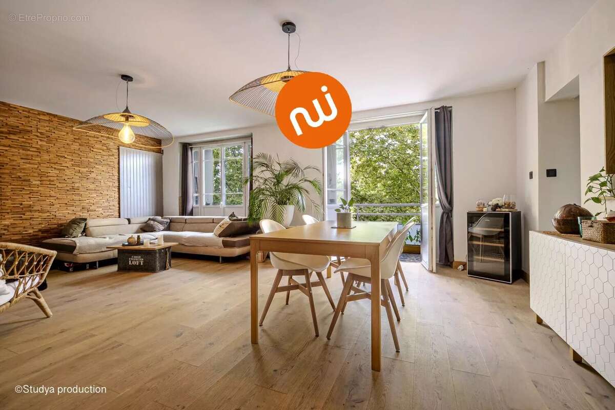 Appartement à TASSIN-LA-DEMI-LUNE