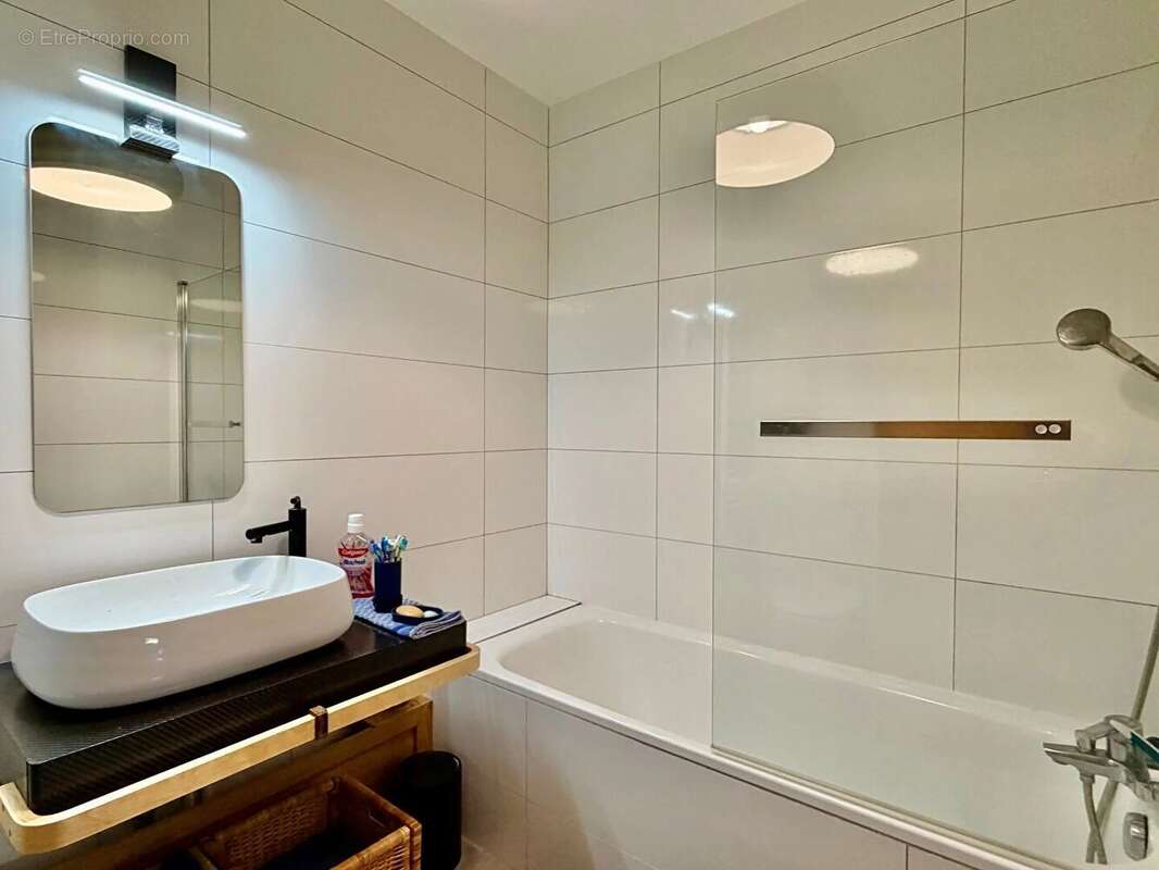 Appartement à COLOMBES