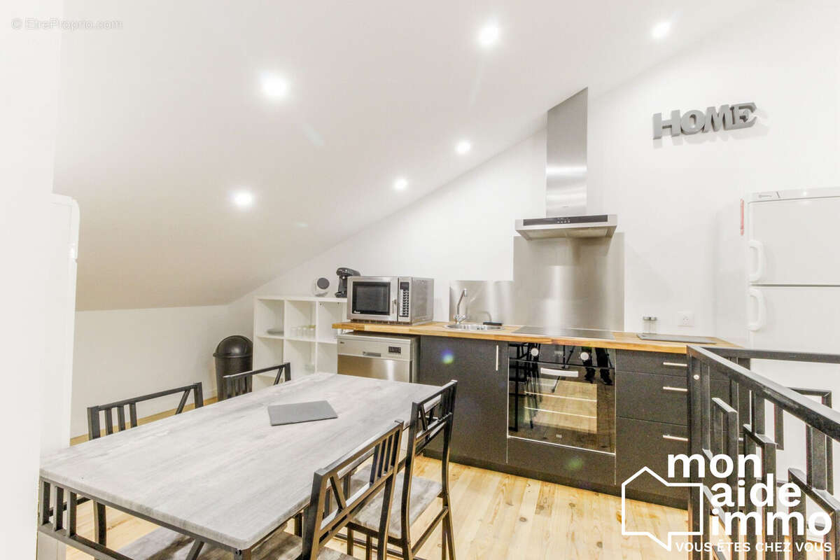 Appartement à VILLENAVE-D'ORNON