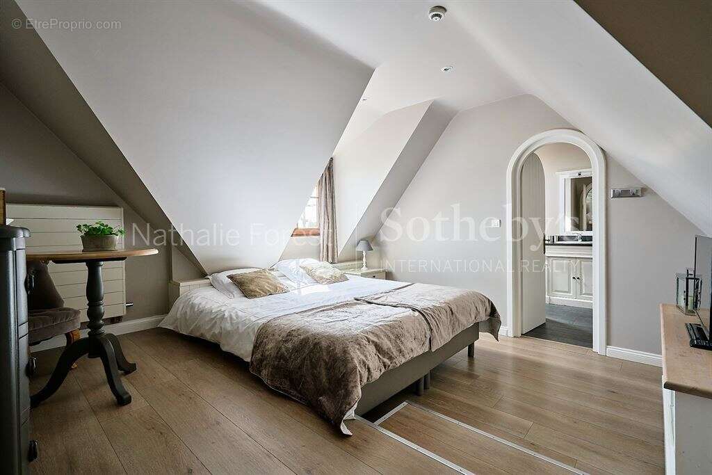 Maison à MERRIS