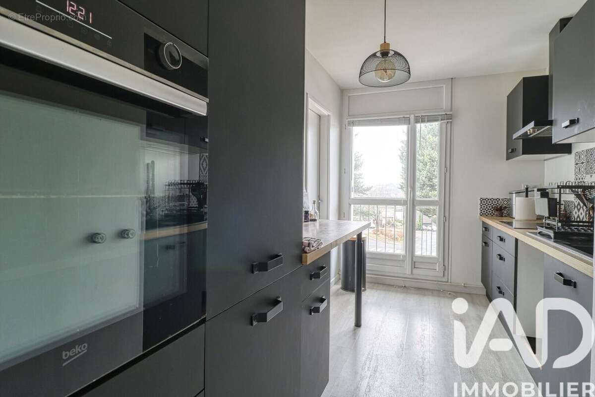 Photo 3 - Appartement à SAINT-OUEN-L'AUMONE