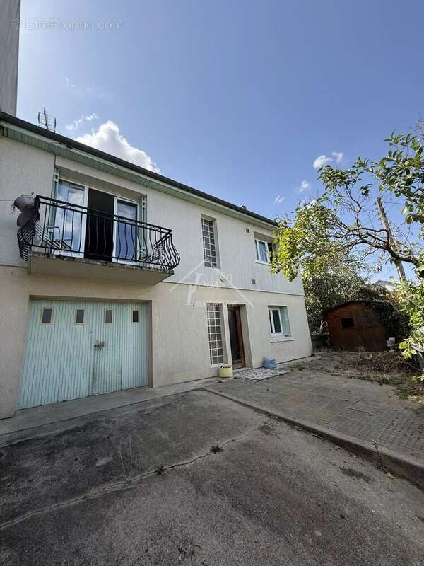 Maison avec vue sur la ville - quartier buffon - photo 2