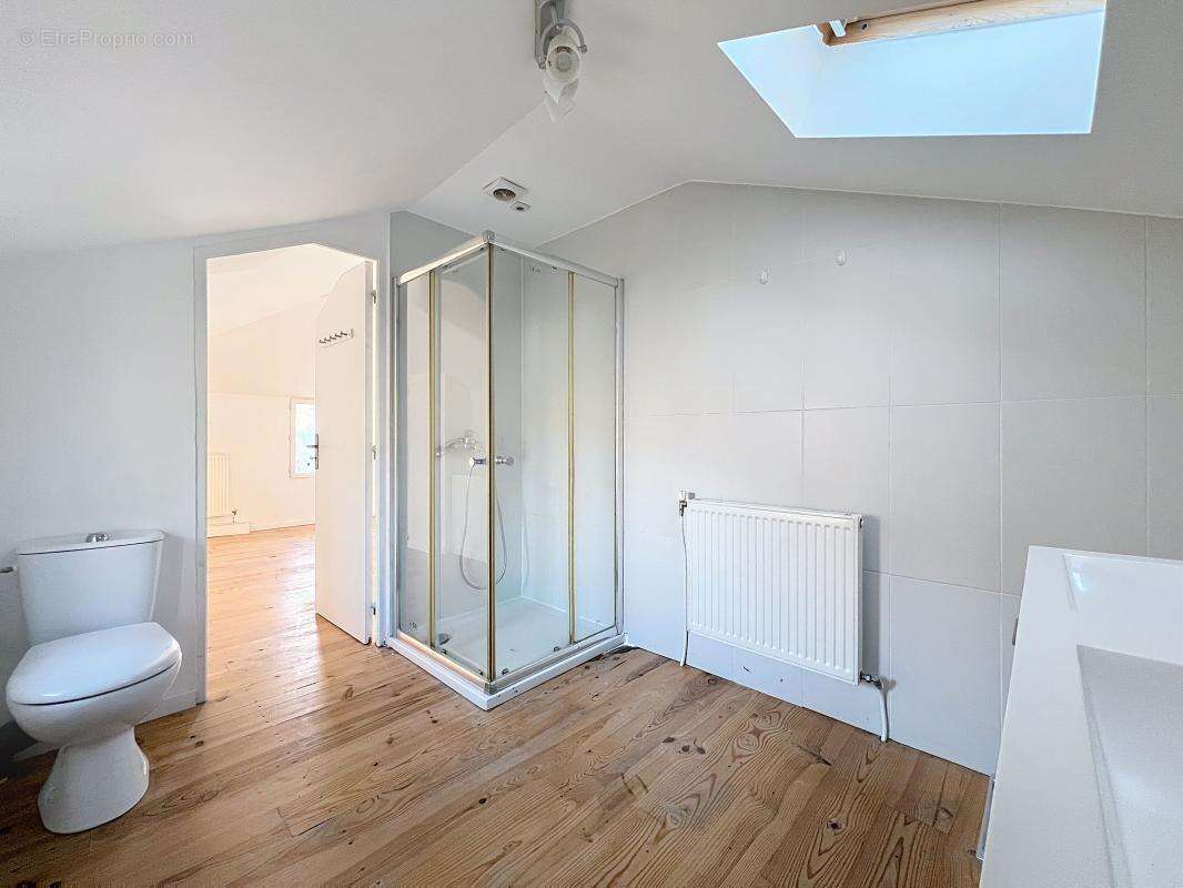 Maison individuelle 5 chambres sur 7 000m² de terrain - photo 12
