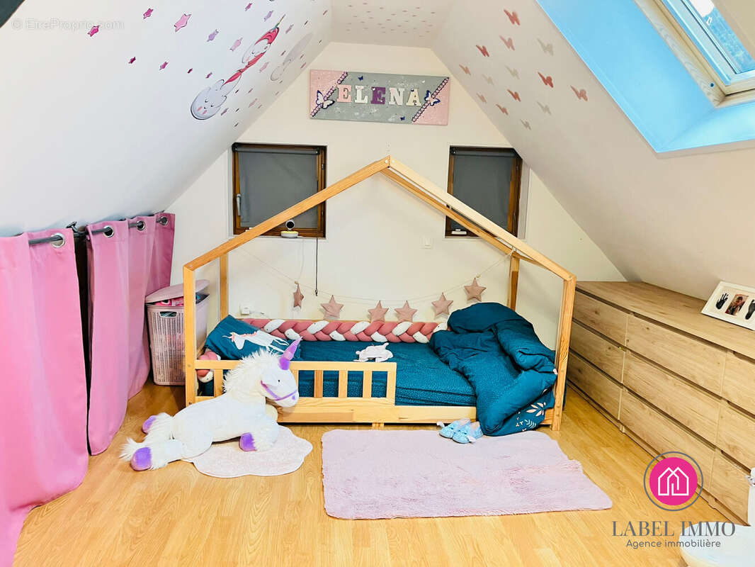 Maison à FONTAINE-AU-PIRE