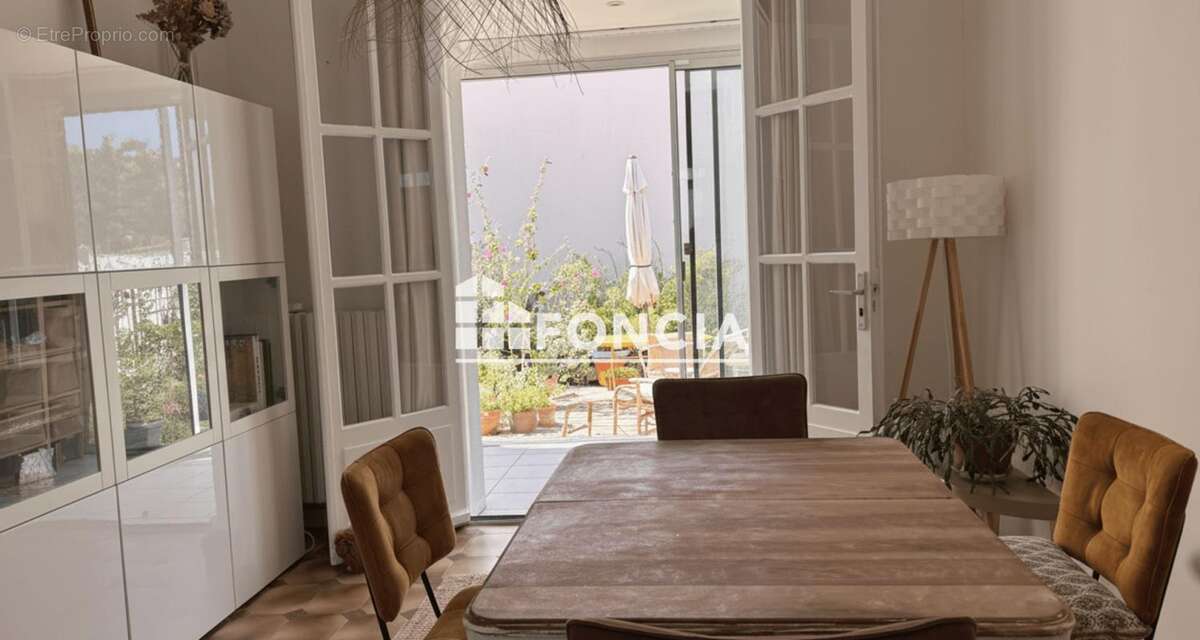 Châtelaillon-Plage, du charme pour cette maison ancienne rénovée - photo 4