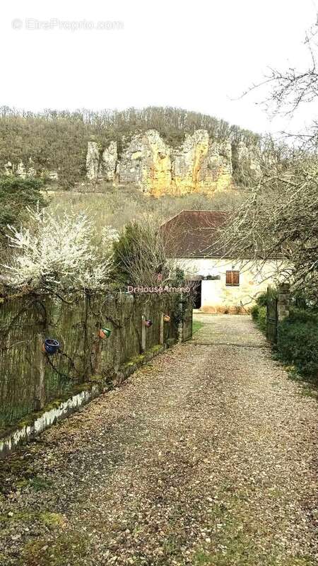 Maison 105 m² à Vayrac  - photo 2
