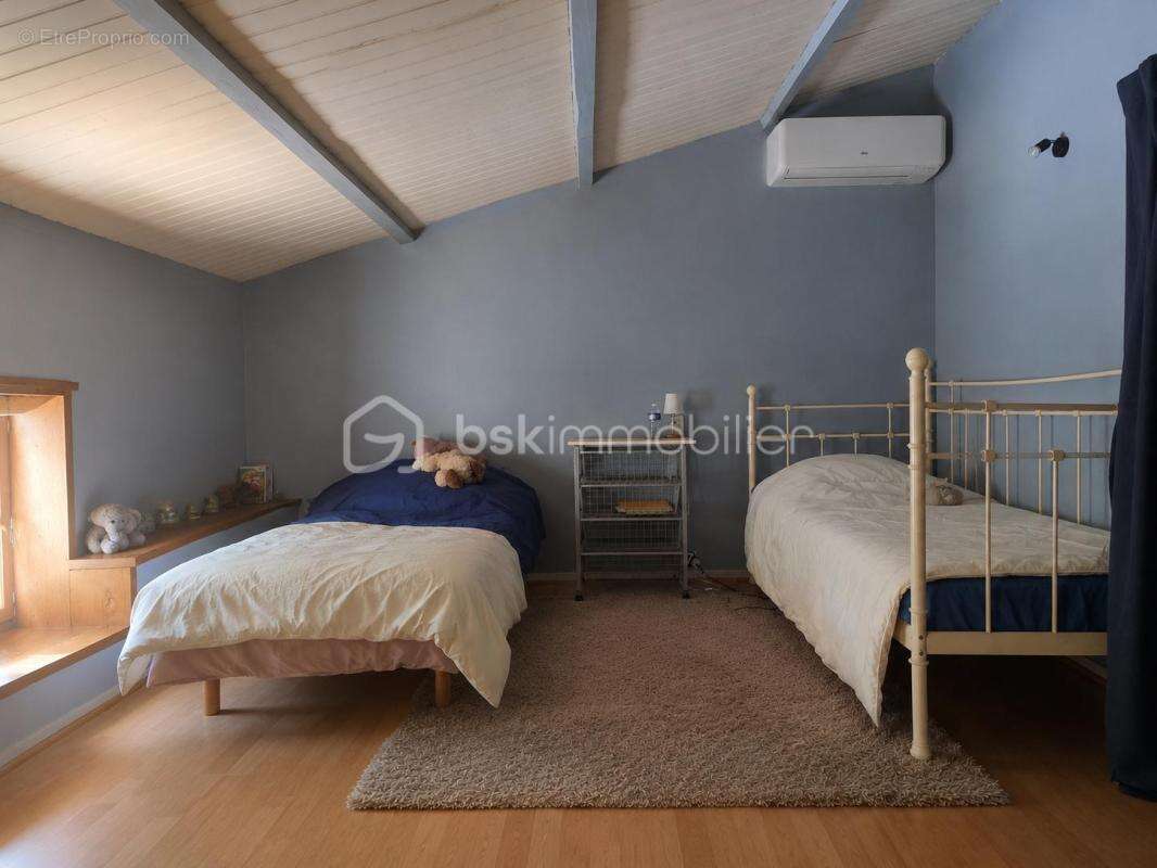 Maison familiale de 220 m² à Boisredon - photo 5