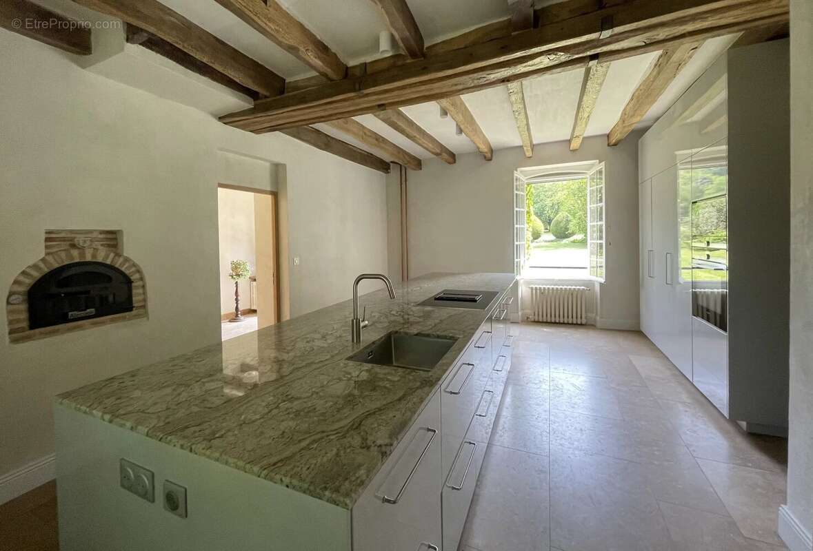 Maison à FONTAINEBLEAU