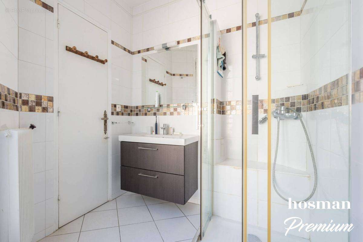 Appartement à PARIS-10E