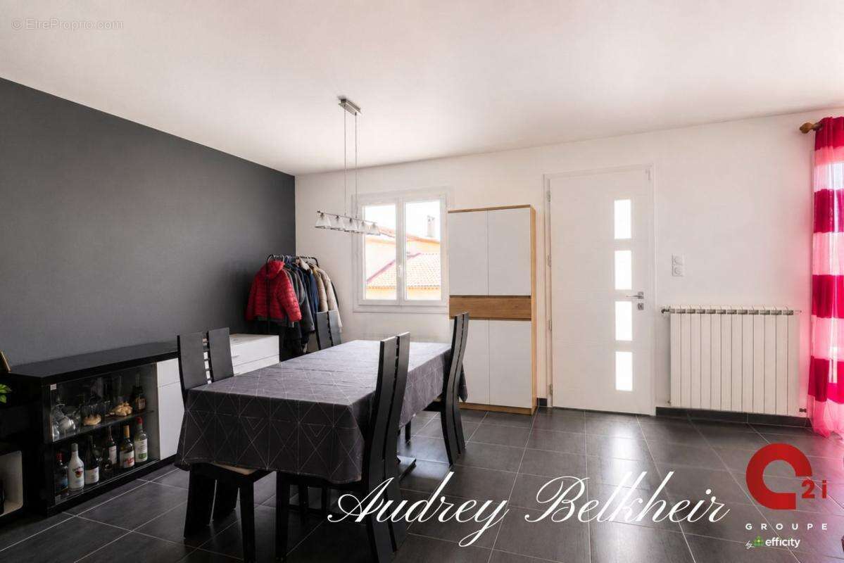 Maison 120 m² à Sauzet  - photo 6