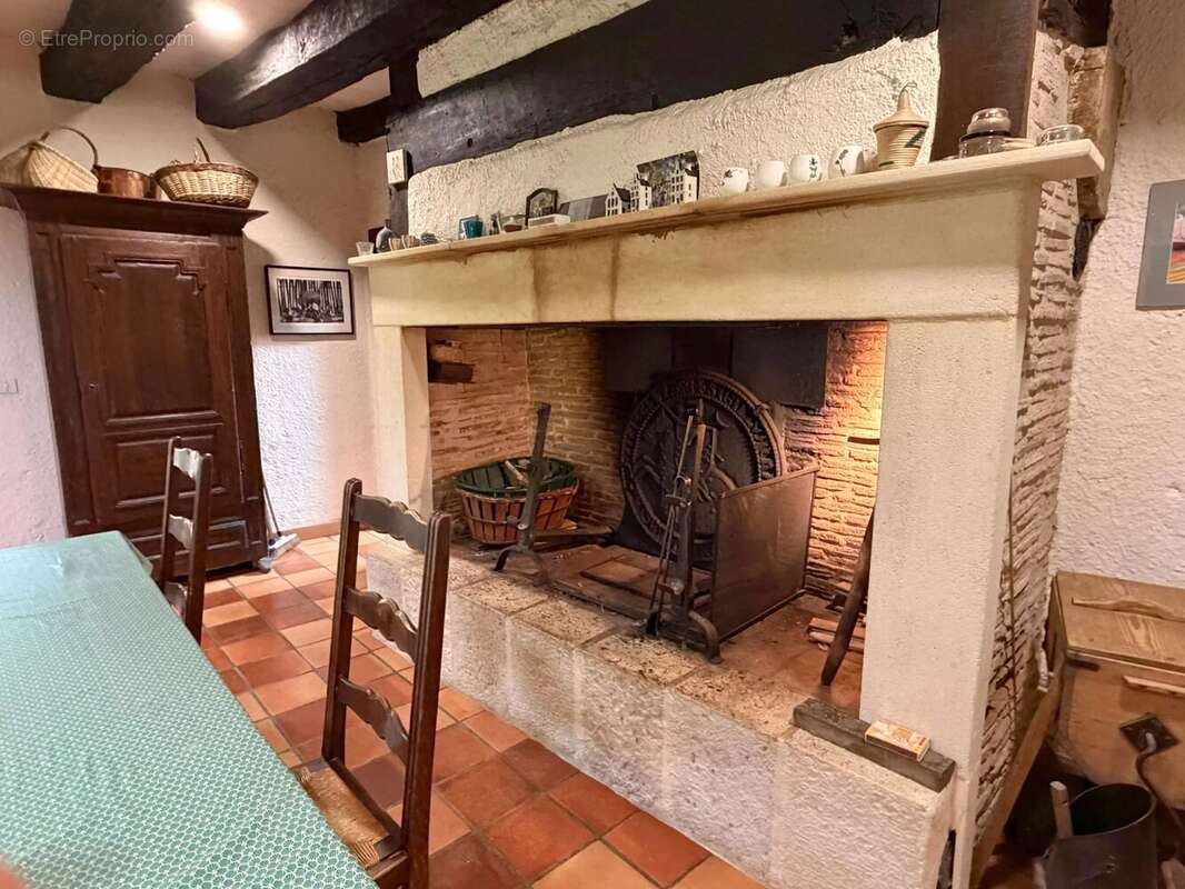 Maison à MONPAZIER