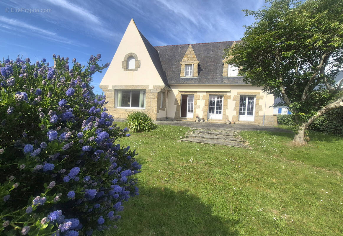 Maison à TREBEURDEN