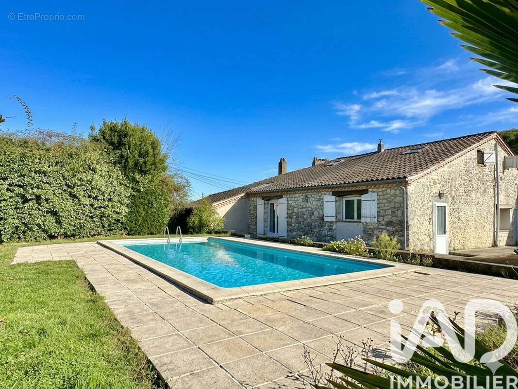 Photo 1 - Maison à GUERIN