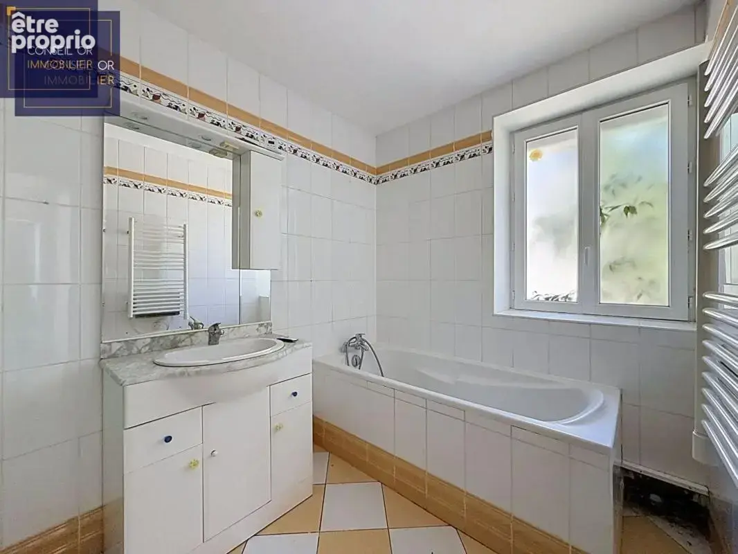 Maison T5 - 4 chambres - 160 m2 - terrain 1500 m2 - photo 15