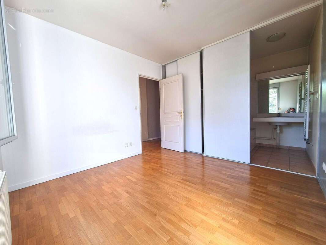 Appartement à LYON-5E