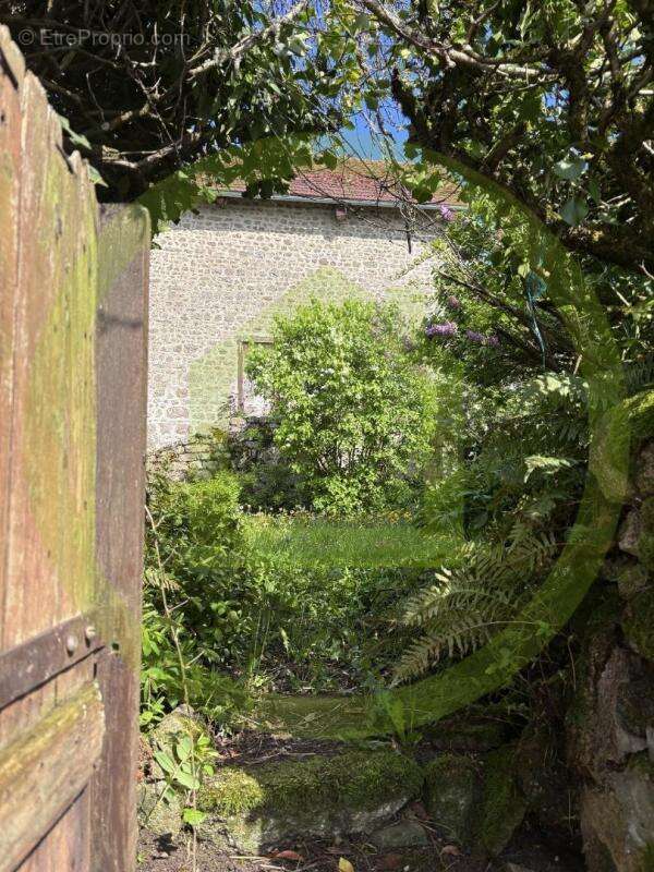 Maison à CHENERAILLES