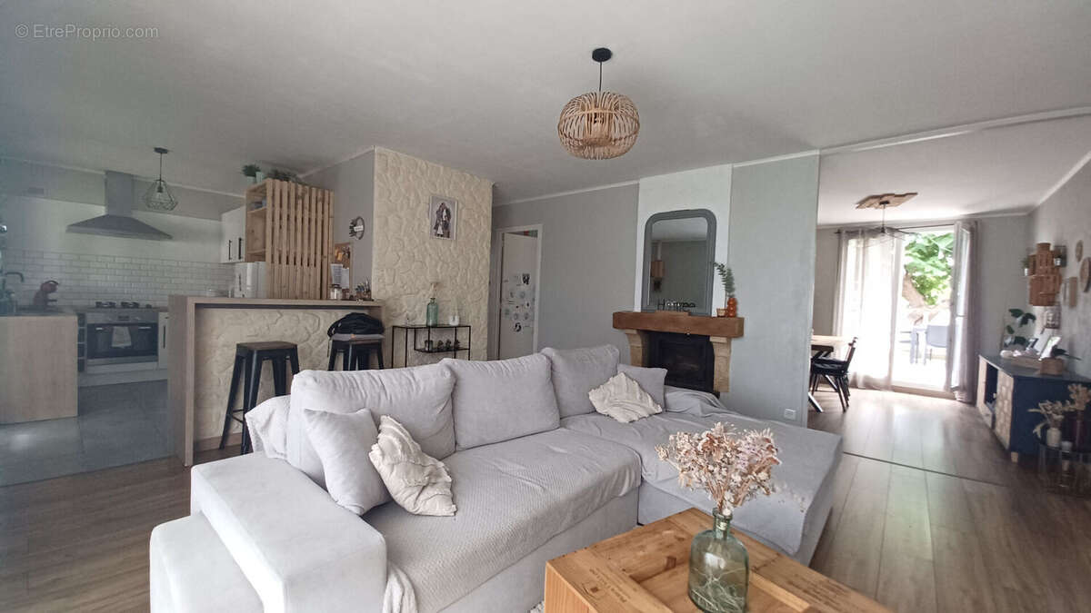 Maison à SAINT-LOUIS-DE-MONTFERRAND