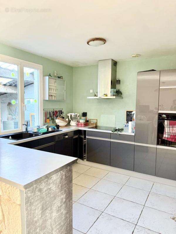 Maison à COURTHEZON