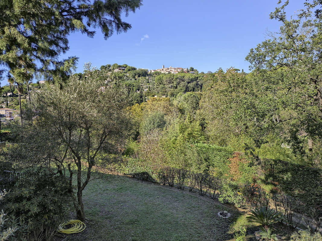 Maison à MOUGINS