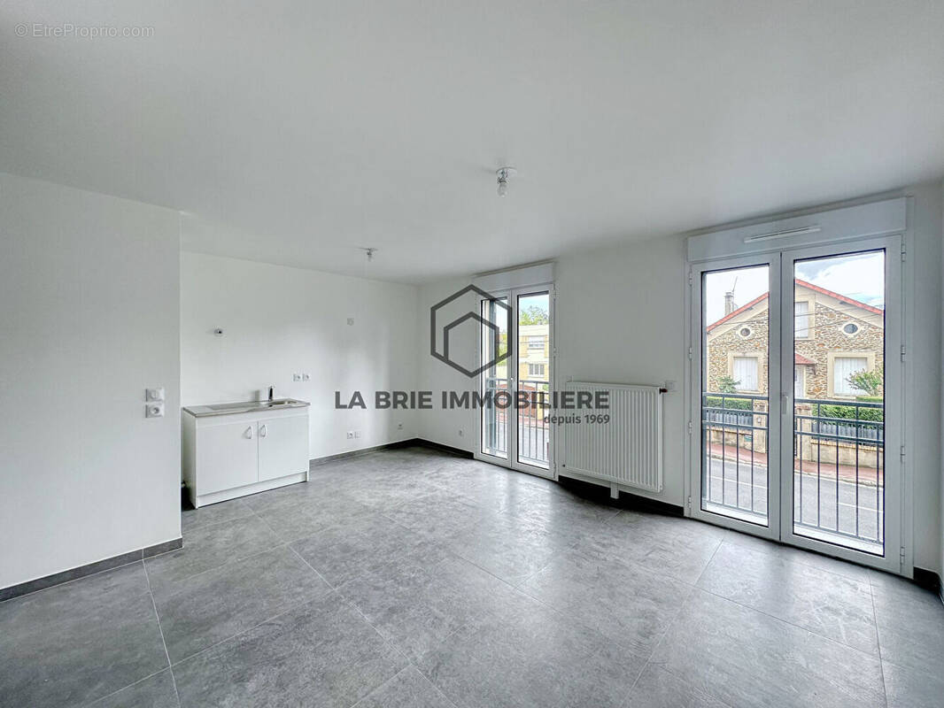 Appartement à VILLIERS-SUR-MARNE