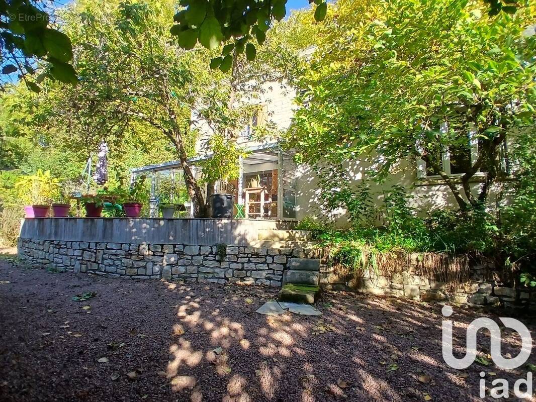 Photo 1 - Maison à CHINON